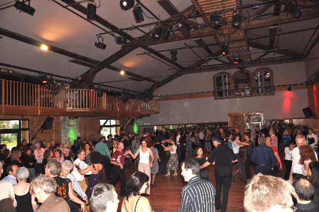 min 2008 10 05 station danse 084
